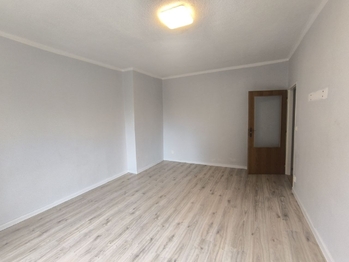 Pronájem bytu 2+1 v osobním vlastnictví 56 m², Sokolov