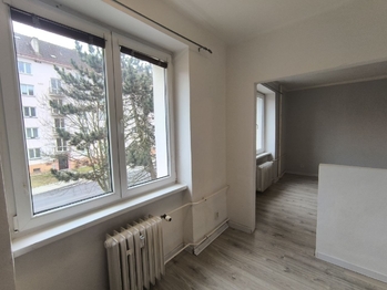 Pronájem bytu 2+1 v osobním vlastnictví 56 m², Sokolov