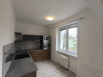 Pronájem bytu 2+1 v osobním vlastnictví 56 m², Sokolov