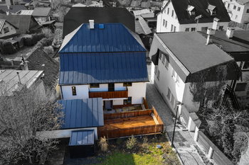Pohled na celý dům - Pronájem bytu 3+1 v osobním vlastnictví 219 m², Železný Brod