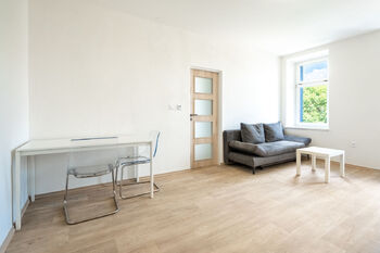 Pronájem bytu 2+1 v osobním vlastnictví 43 m², Brno