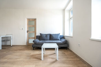 Pronájem bytu 2+1 v osobním vlastnictví 43 m², Brno