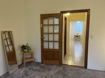 Prodej bytu 2+kk v osobním vlastnictví 53 m², Praha 10 - Strašnice