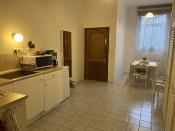 Prodej bytu 2+kk v osobním vlastnictví 53 m², Praha 10 - Strašnice