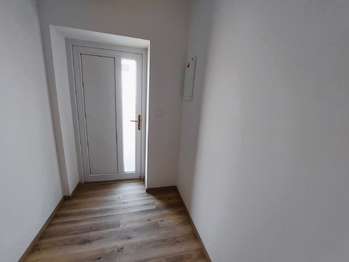 Pronájem bytu 3+kk v osobním vlastnictví 96 m², Komořany