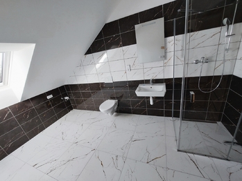 Pronájem bytu 3+kk v osobním vlastnictví 96 m², Komořany