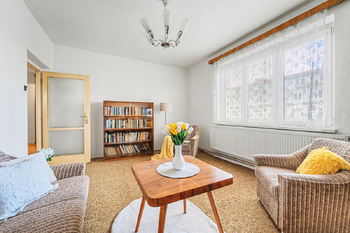 Prodej bytu 1+kk v osobním vlastnictví 34 m², Praha 10 - Hostivař