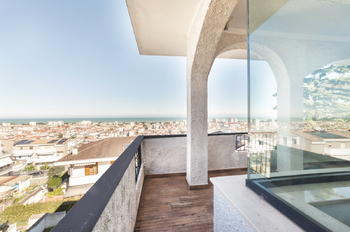 Terasa s výhledem na moře - Prodej bytu 4+1 v osobním vlastnictví 278 m², Montesilvano