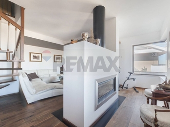 Obývací pokoj - Prodej bytu 4+1 v osobním vlastnictví 278 m², Montesilvano