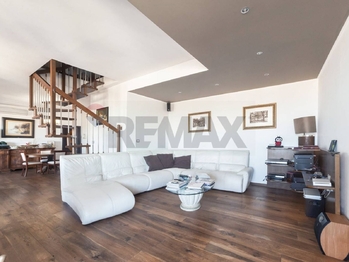 Obývací pokoj - Prodej bytu 4+1 v osobním vlastnictví 278 m², Montesilvano