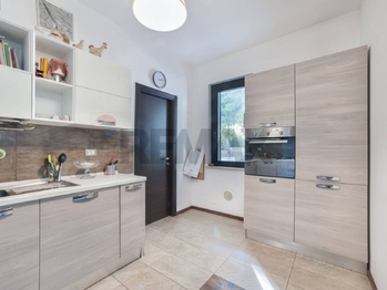 Kuchyň - Prodej bytu 4+1 v osobním vlastnictví 278 m², Montesilvano