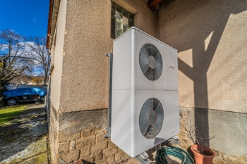 Tepelné čerpadlo - Prodej domu 160 m², Svinařov