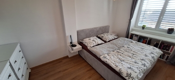 Ložnice  - Prodej bytu 2+kk v osobním vlastnictví 49 m², Rostěnice-Zvonovice