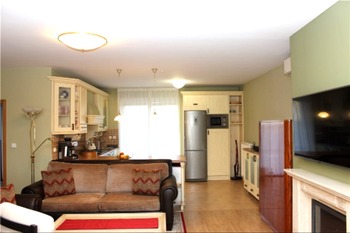 Obývací pokoj s KK - Prodej domu 271 m², Průhonice