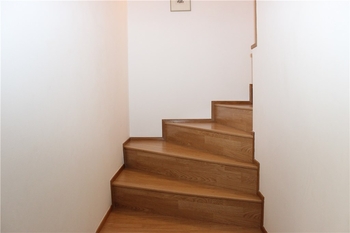 Schodiště - Prodej domu 271 m², Průhonice