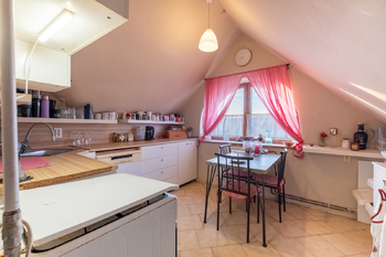 Prodej bytu 3+1 v osobním vlastnictví 85 m², Znojmo