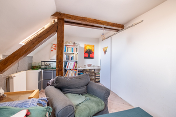 Prodej bytu 3+1 v osobním vlastnictví 85 m², Znojmo