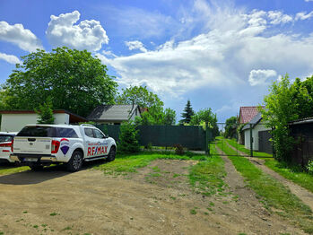 Prodej pozemku 262 m², Žatec