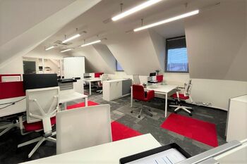 2NP - hlavní open-space - Pronájem kancelářských prostor 282 m², Praha 9 - Horní Počernice