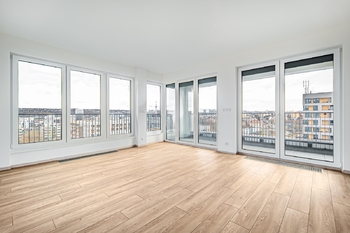 Obývací pokoj - Pronájem bytu 2+kk v osobním vlastnictví 80 m², Praha 9 - Hloubětín