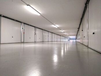 Pronájem garáže, Praha 9 - Prosek