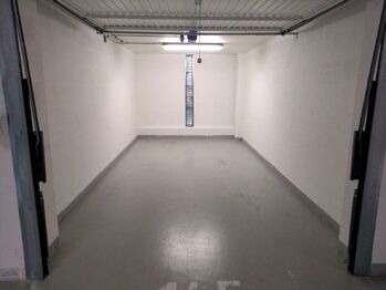 Pronájem garáže, Praha 9 - Prosek