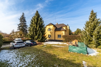 Prodej domu 163 m², Šestajovice