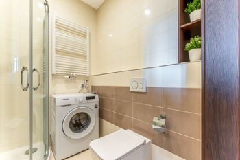 Pronájem bytu 1+kk v osobním vlastnictví 27 m², Praha 8 - Libeň