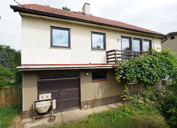 Prodej domu 200 m², Roztoky