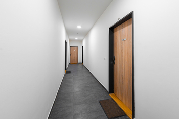 Pronájem bytu 2+kk v osobním vlastnictví 59 m², Praha 9 - Hloubětín