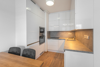 Pronájem bytu 2+kk v osobním vlastnictví 59 m², Praha 9 - Hloubětín