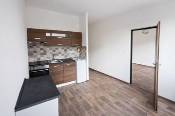 Pronájem bytu 1+1 v osobním vlastnictví 38 m², Chlumec