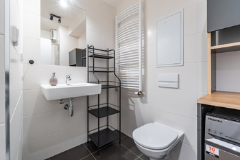 Pronájem bytu 1+kk v osobním vlastnictví 31 m², Praha 5 - Třebonice