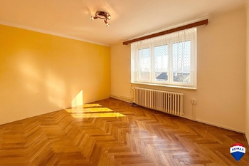 Prodej domu 78 m², Měcholupy
