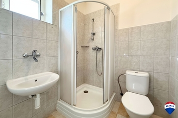 Prodej domu 78 m², Měcholupy