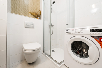 Prodej bytu 1+kk v osobním vlastnictví 24 m², Praha 9 - Libeň