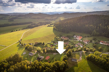 Prodej pozemku 4505 m², Omlenice