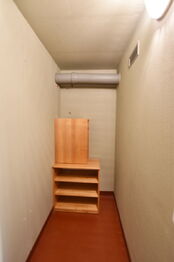 sklep - Pronájem bytu 2+kk v osobním vlastnictví 105 m², České Budějovice