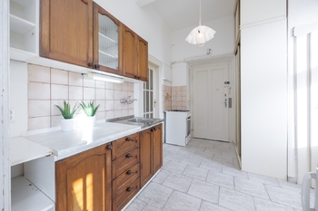 Předsíň + Kuchyňský kout - Prodej bytu 2+kk v družstevním vlastnictví 51 m², Praha 9 - Vysočany