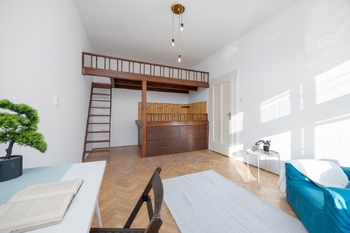 Ložnice - Prodej bytu 2+kk v družstevním vlastnictví 51 m², Praha 9 - Vysočany