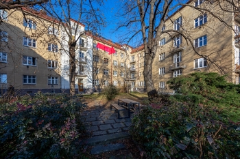 Vnitroblok - Prodej bytu 2+kk v družstevním vlastnictví 51 m², Praha 9 - Vysočany