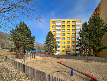 Prodej bytu 4+1 v družstevním vlastnictví 76 m², Jirkov