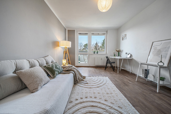 Obývací pokoj - Prodej bytu 1+kk v osobním vlastnictví 31 m², Kroměříž