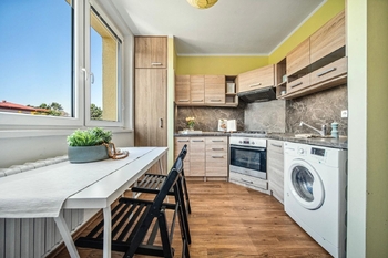 Kuchyně -  - Prodej bytu 1+kk v osobním vlastnictví 31 m², Kroměříž 