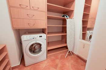 Prodej bytu 2+kk v osobním vlastnictví 56 m², Praha 9 - Prosek