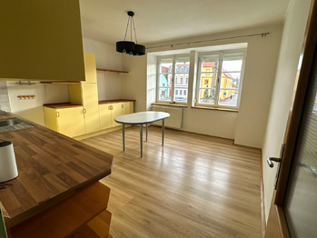 Pronájem bytu 2+1 v osobním vlastnictví 75 m², Planá