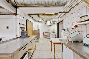 Pronájem výrobních prostor 305 m², Sezimovo Ústí