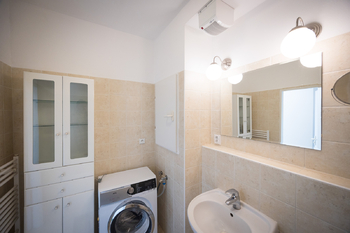 Pronájem bytu 3+1 v osobním vlastnictví 71 m², Brno