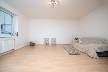 Prodej bytu 1+kk v osobním vlastnictví 39 m², Praha 8 - Libeň