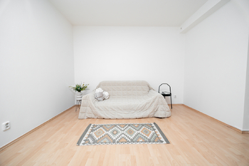 Prodej bytu 1+kk v osobním vlastnictví 39 m², Praha 8 - Libeň